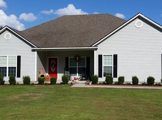 510 N Church St, Hahira, GA 31632