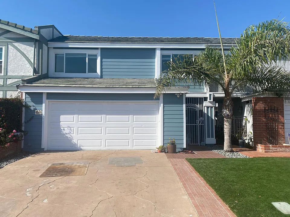2504 Greencastle Ct