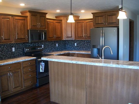 2nd image of 3718 Summerfield Ave