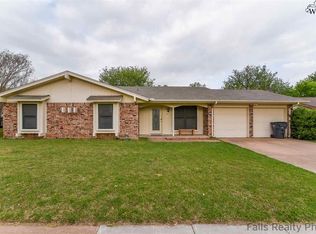 11 Carswell Cir, Wichita Falls, TX 76306