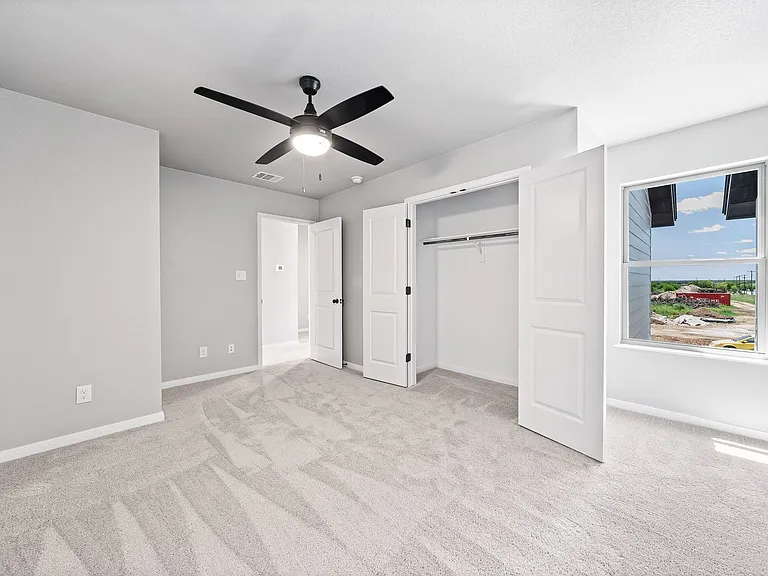 810 Meiomi Dr — Photo 16