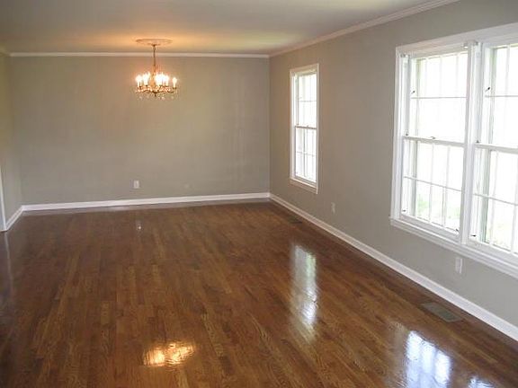 2nd image of 1310 Toddington Dr