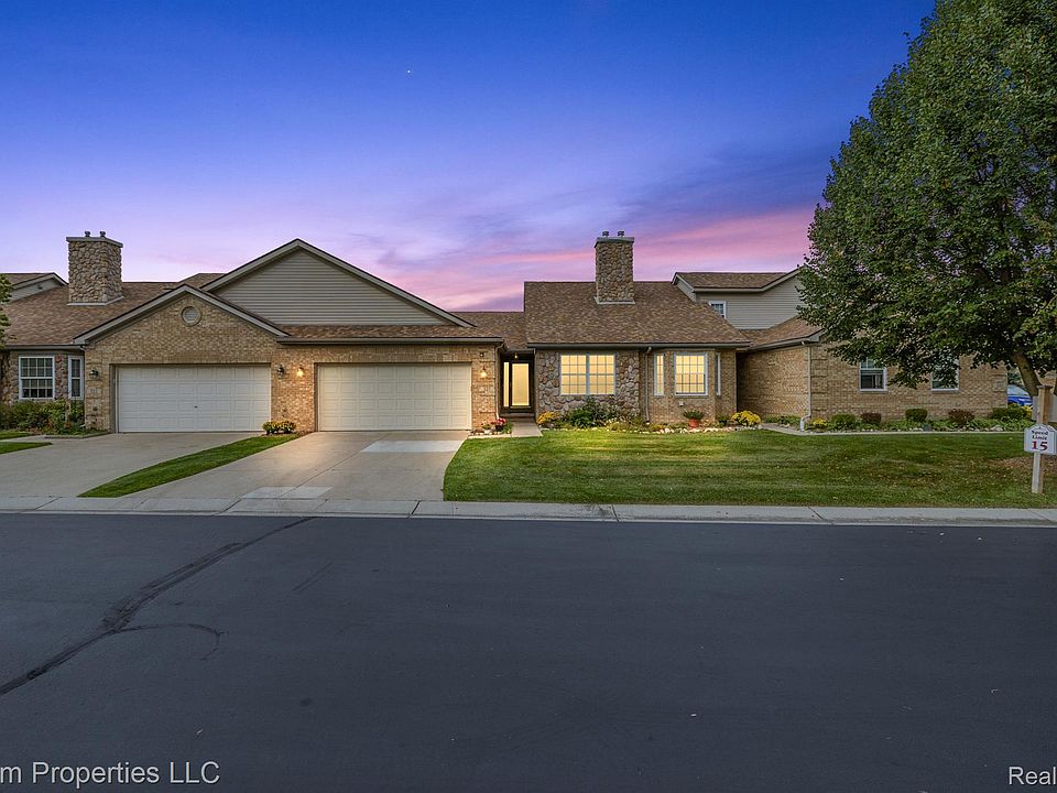 1st image of 327 Cherry Hill Pointe Dr