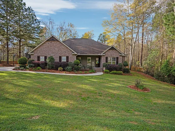 84 Archel St, Petal, MS 39465