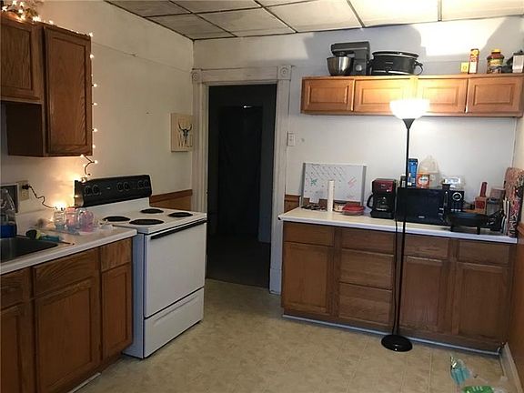 5th image of 431 Charles Dr