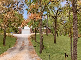 231 Serpentine St, Lone Grove, OK 73443