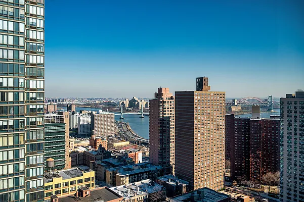 Rented by Berkshire Hathaway HomeServices New York Properties | media 30