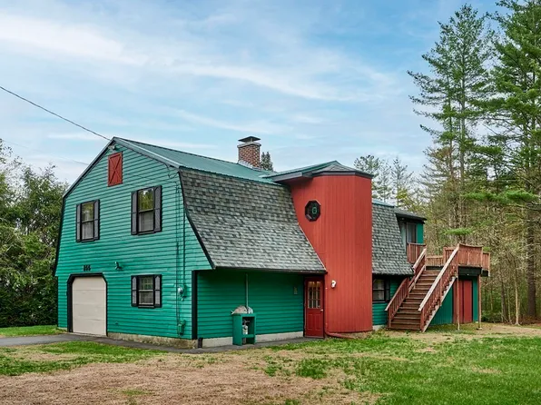 144 Pomeroy Meadow Rd, Southampton, MA 01073