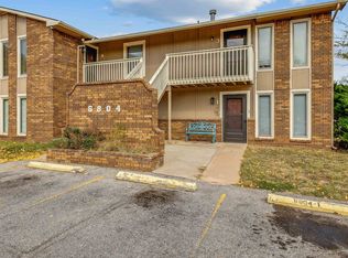 6804 W Par Ln, Wichita, KS 67212
