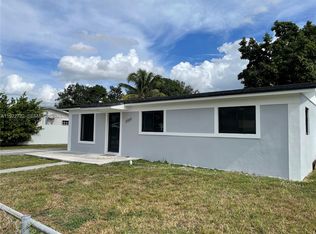 17231 NW 52nd Pl, Opa Locka, FL 33055