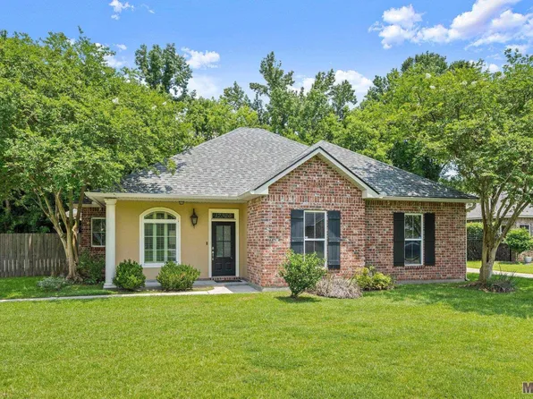 12326 Highland Dr, Geismar, LA 70734