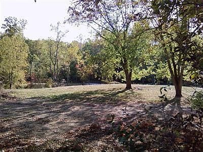 2nd image of 3785 Green Rd