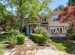 3 Honey Hill Ct, Orinda, CA 94563