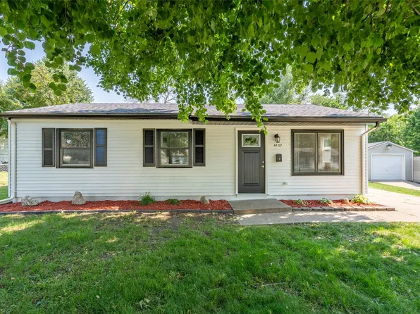 4127 E Seneca Ave, Des Moines, IA 50317
