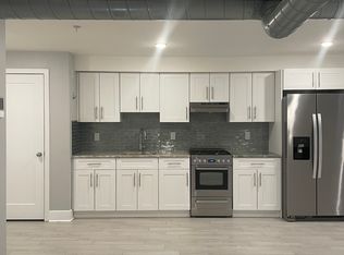 1027 S 4th St #2, Philadelphia, PA 19147