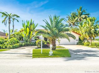 12590 SW 96th St, Miami, FL 33186