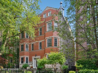 629 W Briar Pl #1W, Chicago, IL, 60657