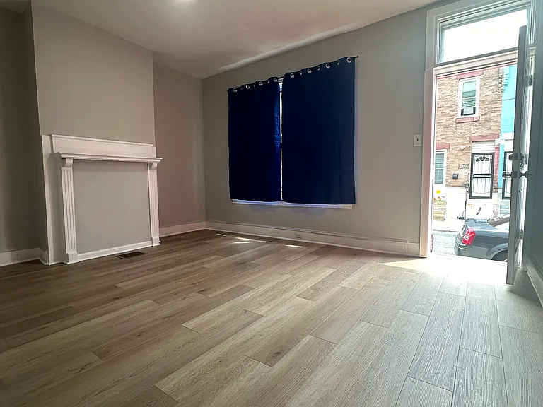 3850 N Delhi St — Photo 11