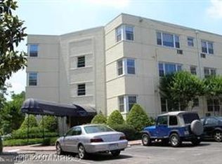 7034 Strathmore St APT 6, Chevy Chase, MD 20815