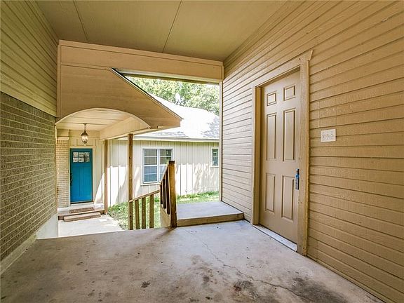 2nd image of 12445 Lake Forest Dr