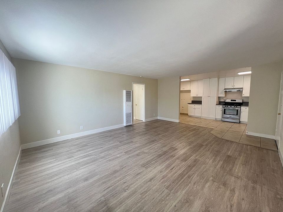 1st image of 11741 Stuart Dr #2