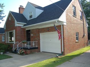 143 Windsor Dr, Rossford, OH 43460