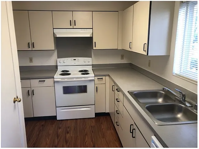 2X1 Kitchen - Clarke Terrace