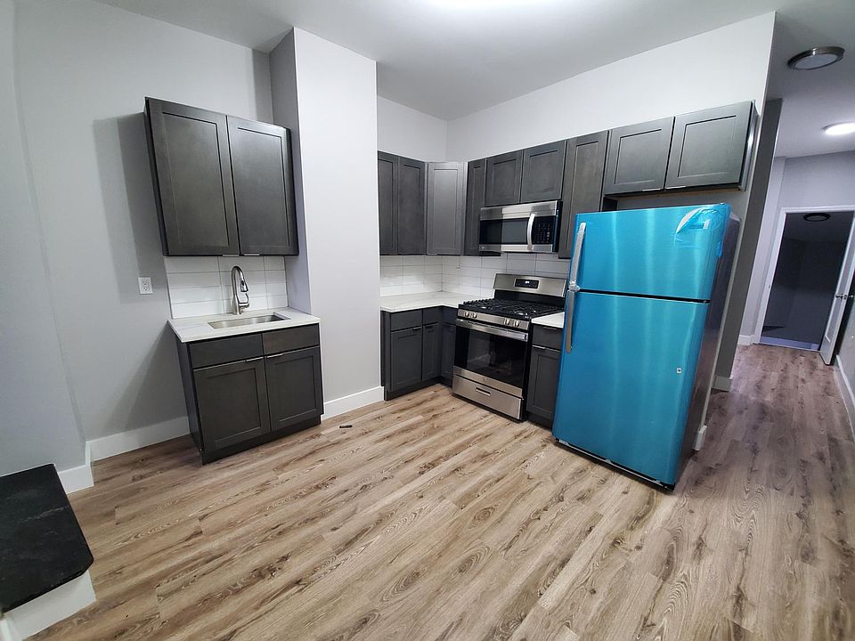 1st image of 805 Summer Ave #2L