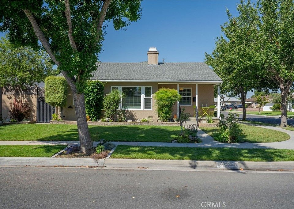 1st image of 4563 Ocana Ave