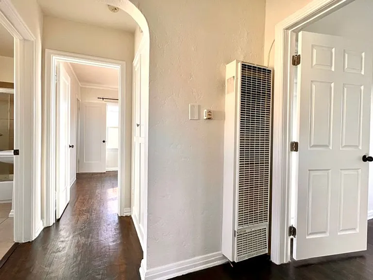 5112 W 21st St — Photo 9