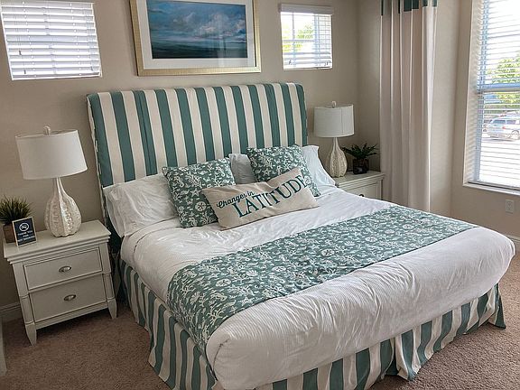 5th image of 396 Aruba Cir #101