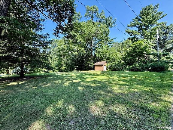 5th image of 15276 Outer Dr