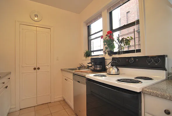 Sold by Brown Harris Stevens | media 8