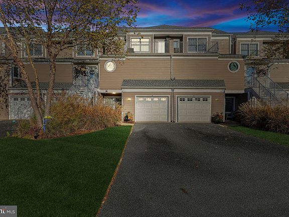 3rd image of 38004 Creek Dr APT 1283