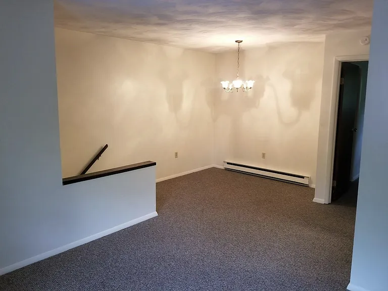 Tanglewood Apartments — Photo 32