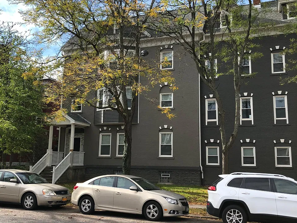 197 Virginia St #4C
