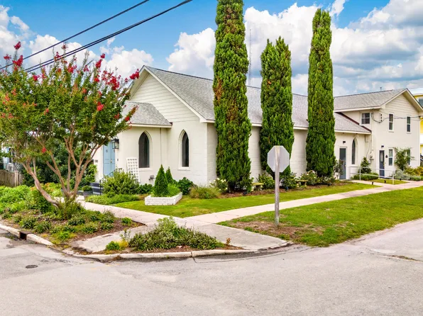 1300 Evans Street, Morehead City, NC 28557