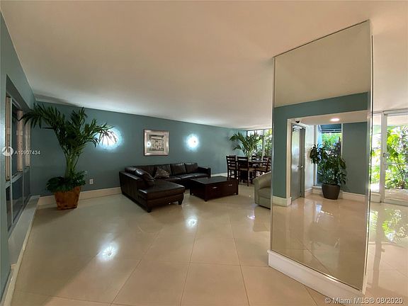 4th image of 1700 NW North River Dr APT 509