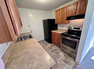 11 Village Rock Ln APT 20, Natick, MA 01760