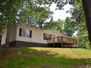 211 Demaree Dr, Marion, NC 28752