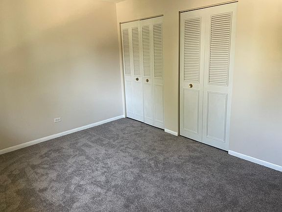 5th image of 10707 S Keating Ave APT 2A