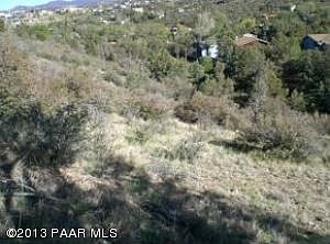 1st image of 619 Frederick Ln