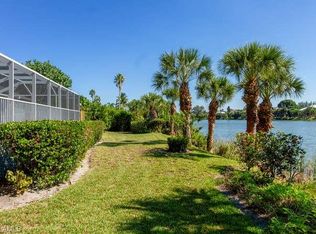 573 Lake Murex Cir, Sanibel, FL 33957