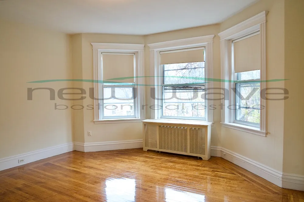1 bed, 600 sqft, $3,000 — Photo 2