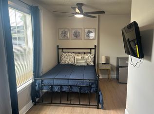 523 Cresline St, Houston, TX 77076