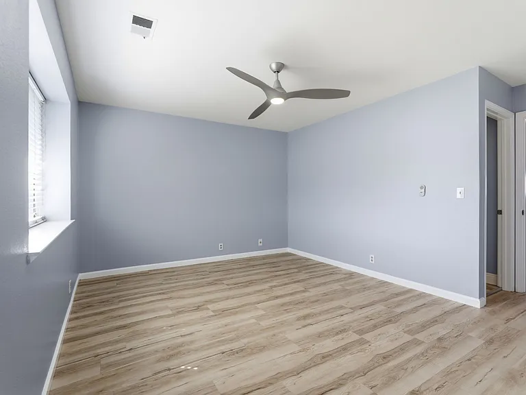 17125 Creekside Cir — Photo 10