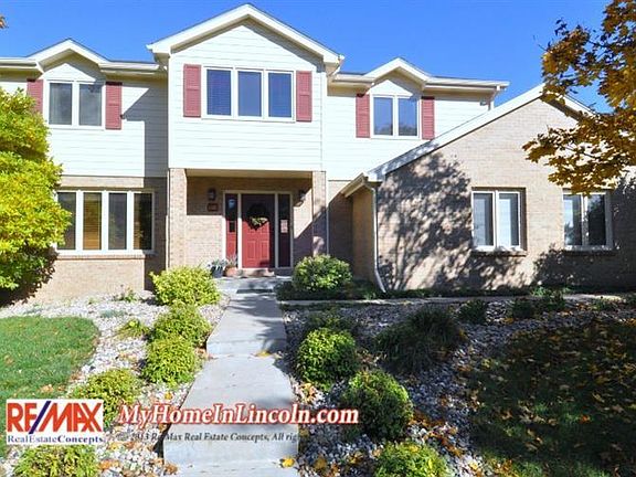 3rd image of 1110 Evergreen Dr