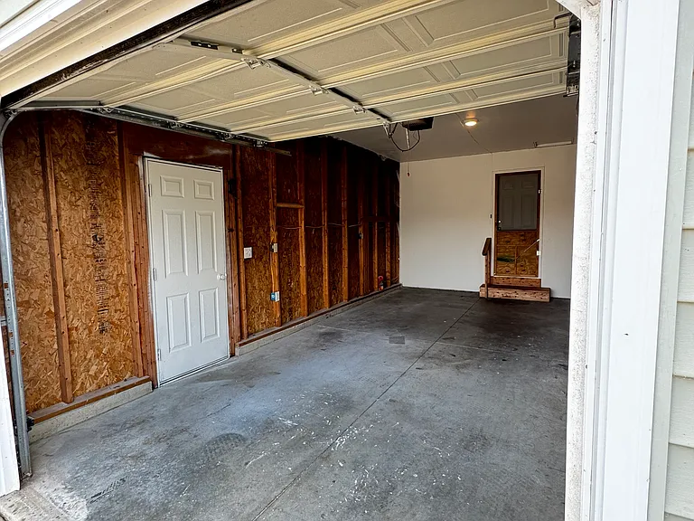 730 Elm St #730 — Photo 33