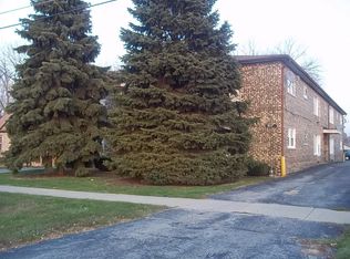 8647 Central Ave APT 1C, Burbank, IL
