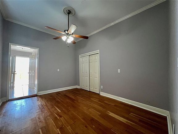 5th image of 4233 Palmyra St